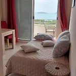 Ruby Apartment *